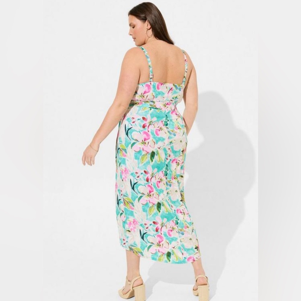 Torrid Sz. 2 (2X/18-20) Midi Studio Knit Wrap Dress